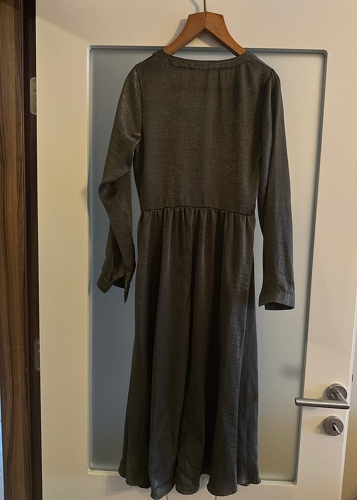 Haki saten-nubuk elbise midi boy - Görsel 2