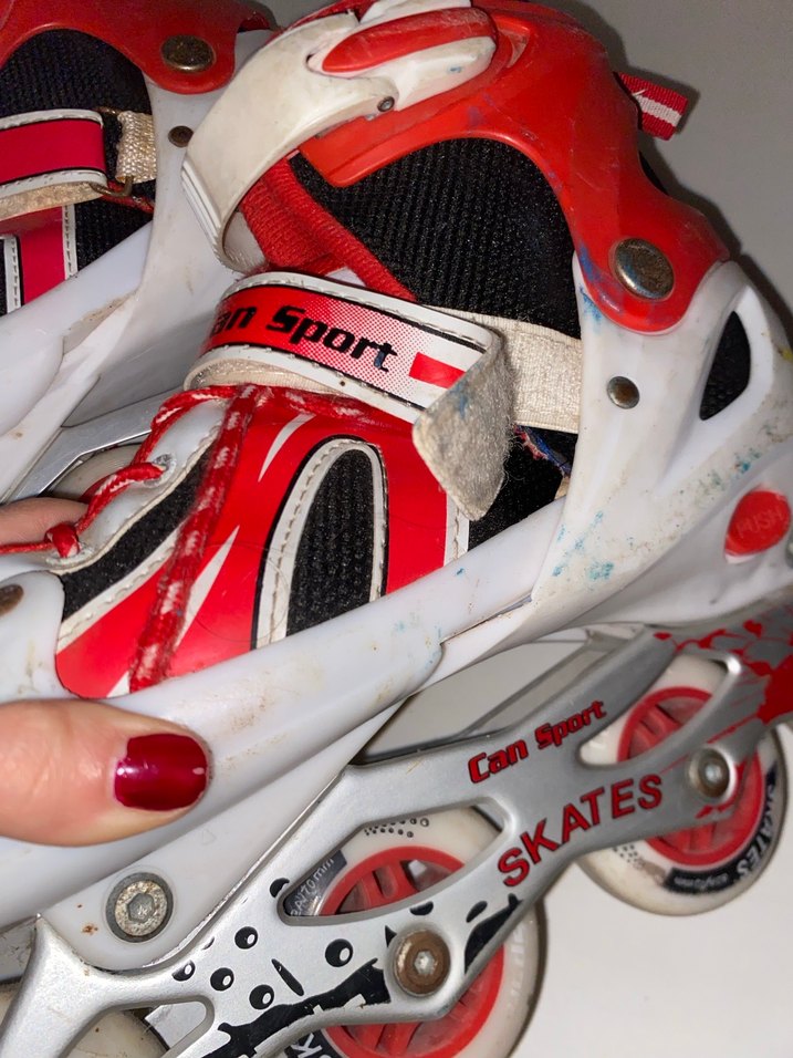 Kırmızı Bağcıklı Erkek Kaykay Patenleri - Görsel 4