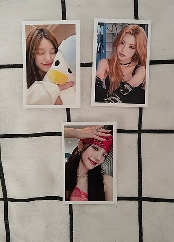 İtzy Yeji photocard seti