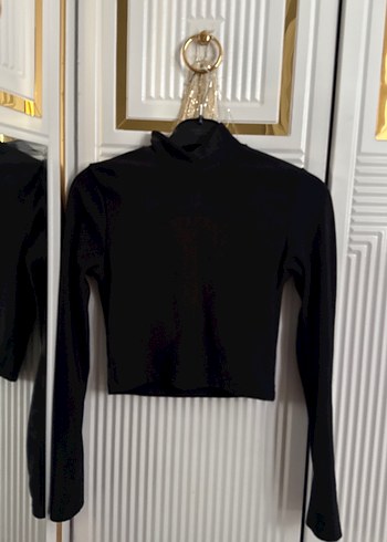 Siyah Yüksek Yakalı Kadın Triko - Görsel 3