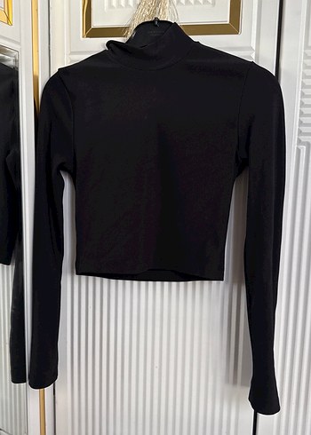 Siyah Yüksek Yakalı Kadın Triko - Görsel 2