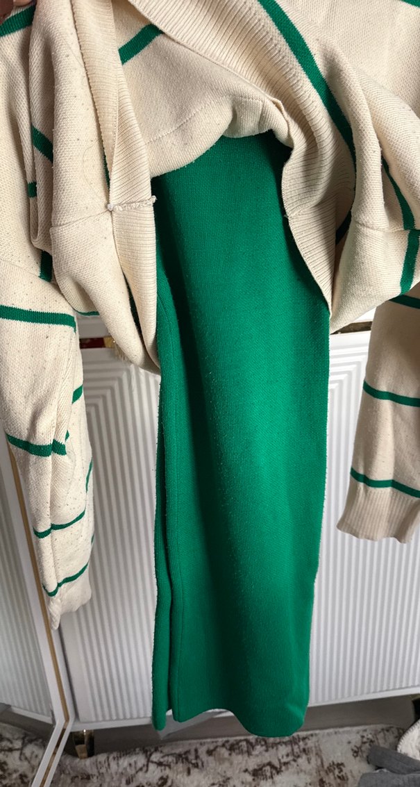 Yeşil Çizgili Salaş Triko takım - Görsel 3