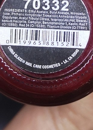 China glaze masai Red oje