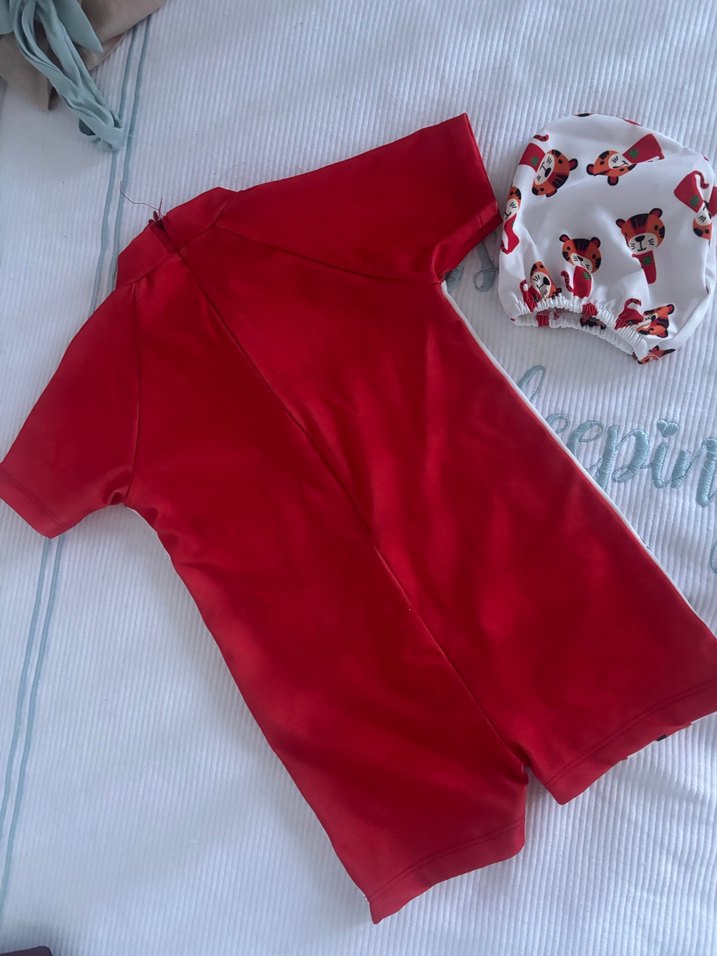 Çocuklar için Kırmızı Desenli Kısa Kollu Mayo erkek bebek kaplan - Görsel 2