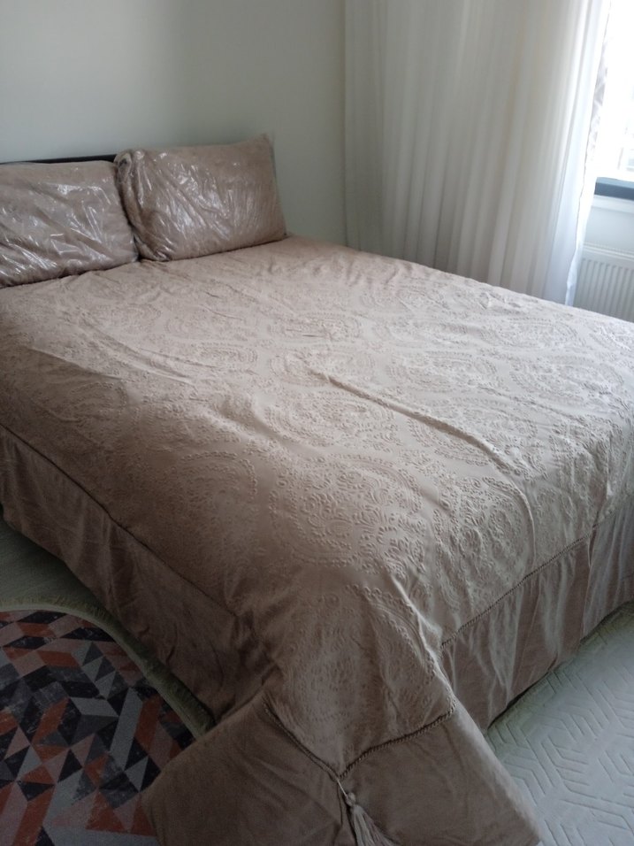 Karaca Bej Renkli Düz Yatak Örtüsü - Görsel 2