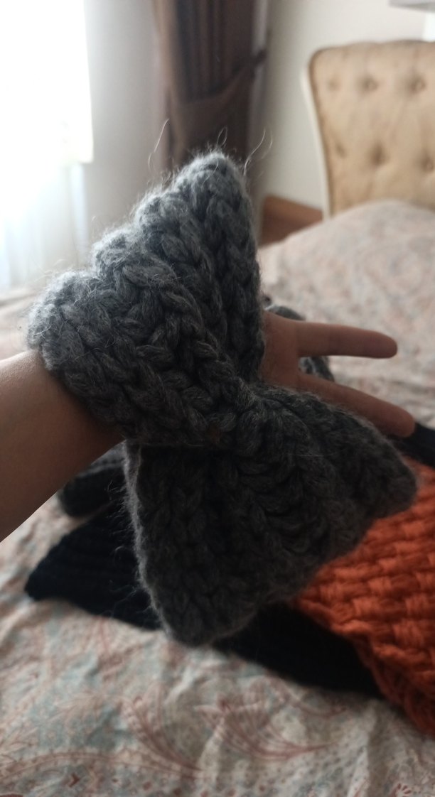 Gri Örgü Boyunluk - Görsel 3