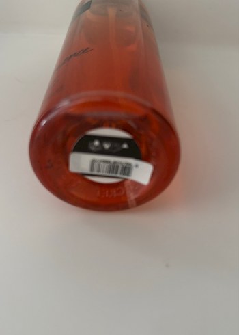 Victoria's Secret Amber Romance Kadın Parfümü - Görsel 4