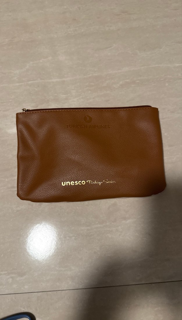 Krem suni Deri Makyaj Çantası - Görsel 2