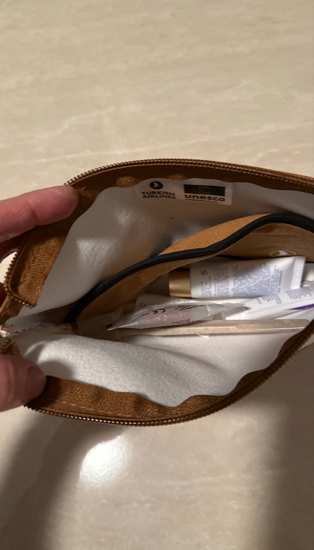 Krem suni Deri Makyaj Çantası - Görsel 3