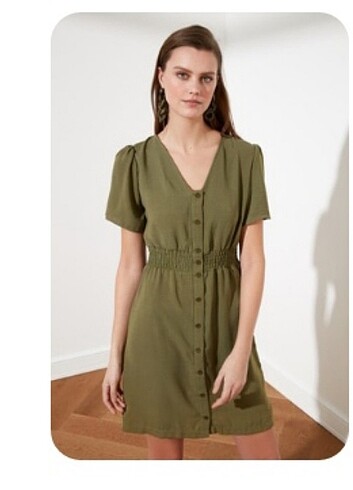 Yeşil kısa elbise 