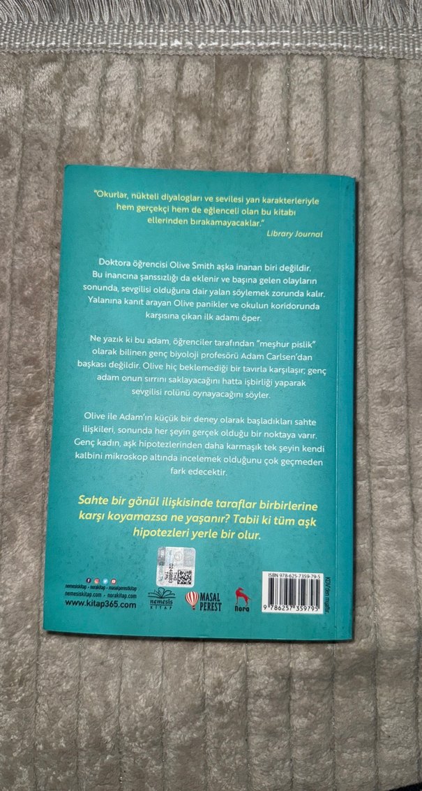 Aşk Hipotezi - Ali Hazelwood - Görsel 2