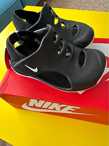 Nike çocuk sandalet
