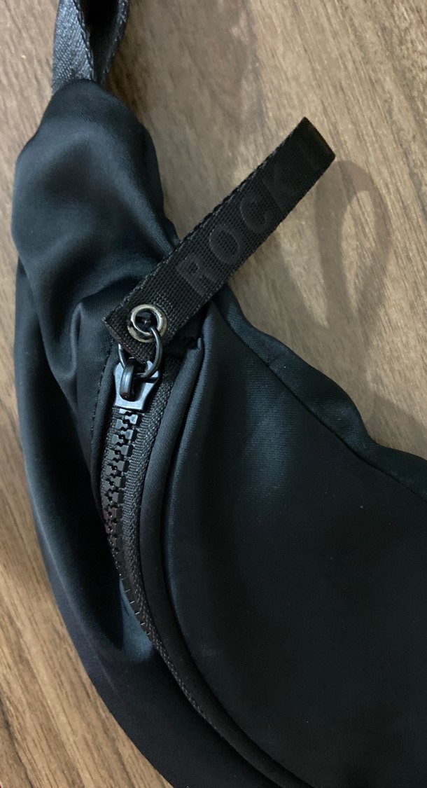 Bershka Siyah Bantlı Kadın Bel Çantası - Görsel 2