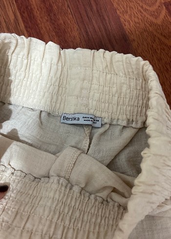 Bershka Kadın Beyaz Keten Mini Şort - Görsel 3