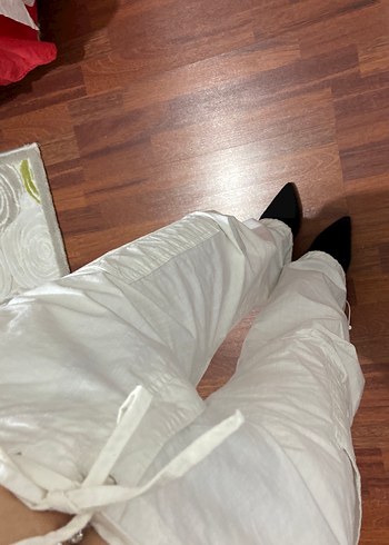 pull and bear beyaz kargo pantolon - Görsel 5