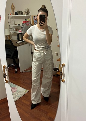 pull and bear beyaz kargo pantolon - Görsel 2