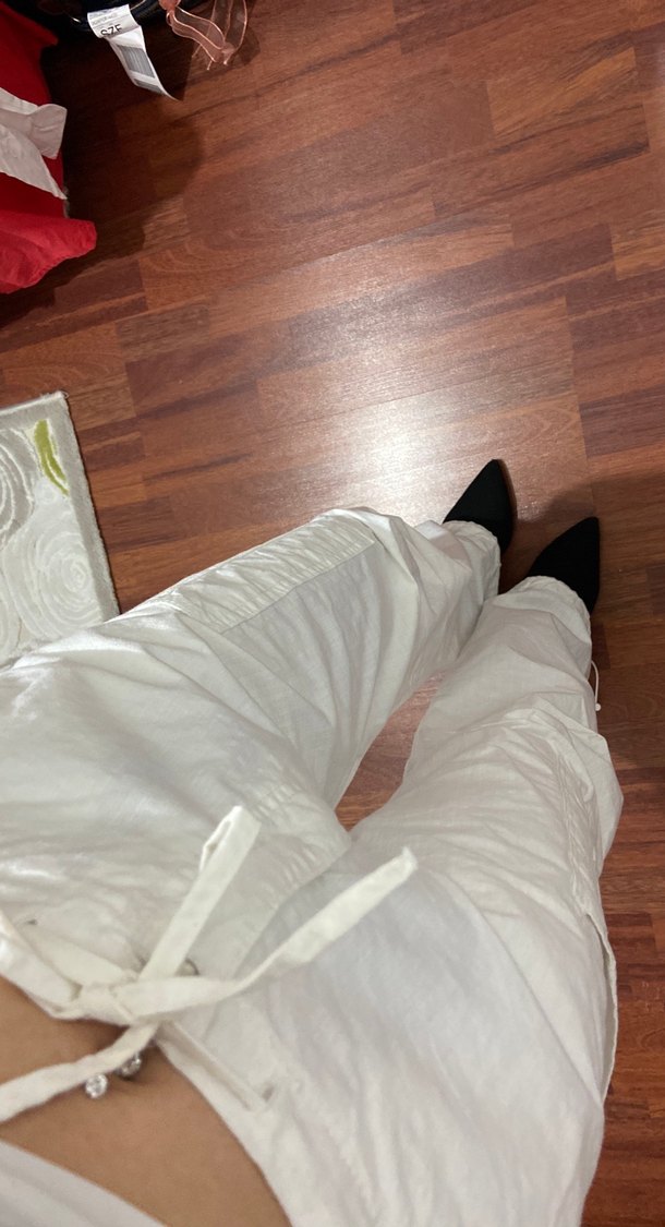 pull and bear beyaz kargo pantolon - Görsel 5