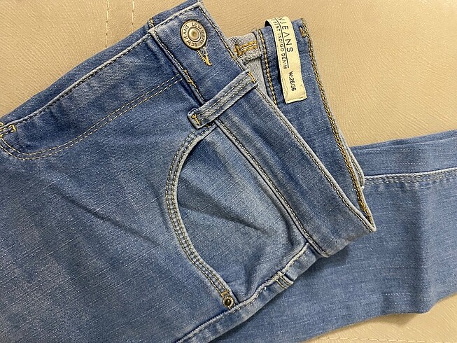 LC Waikiki Mavi yüksek bel jean