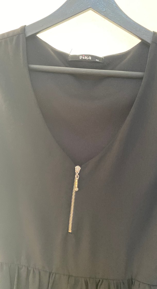 Siyah V Yakalı Kolsuz şifon gece  Elbisesi beden 40 - Görsel 2