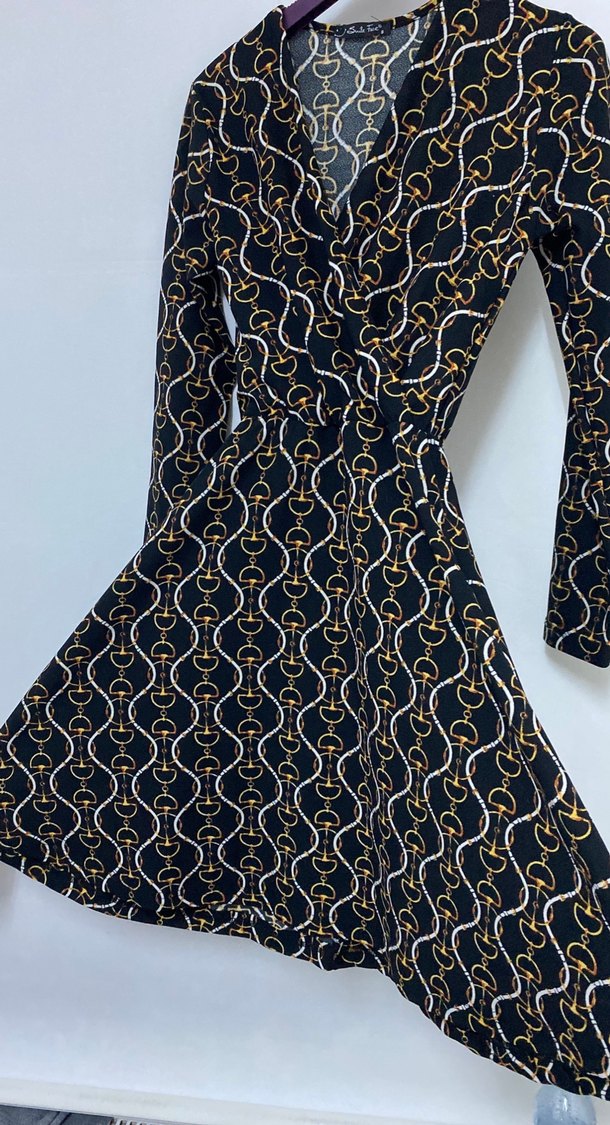 Zincir Detaylı Siyah Midi Elbise - Görsel 2