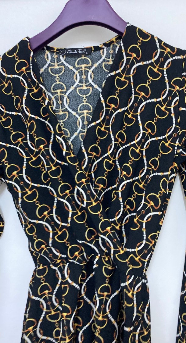 Zincir Detaylı Siyah Midi Elbise - Görsel 3