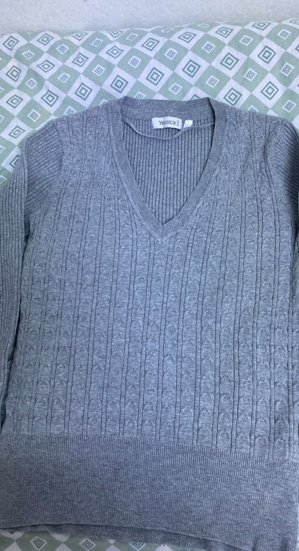 Gri V Yaka Kadın Triko Kazak esnek - Görsel 3