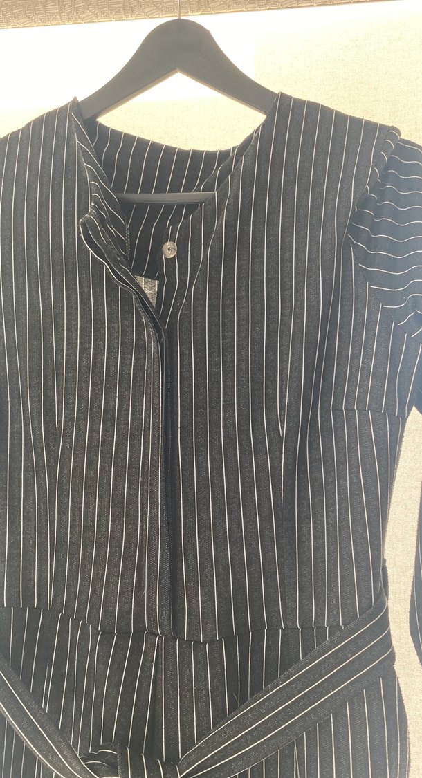 Çizgili Siyah  Tulum - Görsel 3