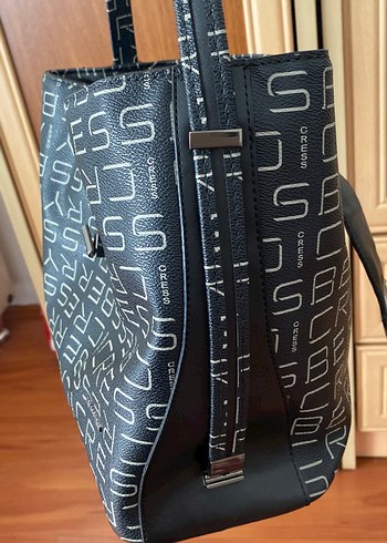 Siyah Deri Baskılı Kadın Çanta - Görsel 8