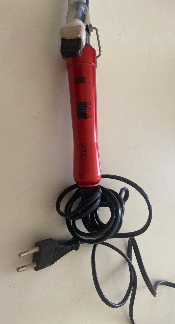 Kırmızı Saç Şekillendirici Maşa sinbo marka. - Görsel 3