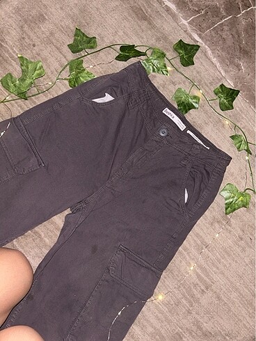 34 Beden gri Renk BERSHKA KARGO PANTOLON