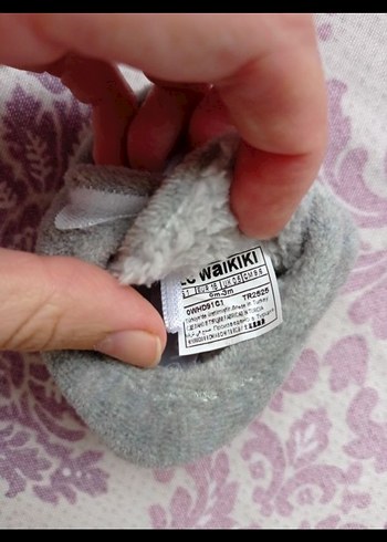 Gri Nakışlı Kız Çocuk Polar Ev Terliği - Görsel 2