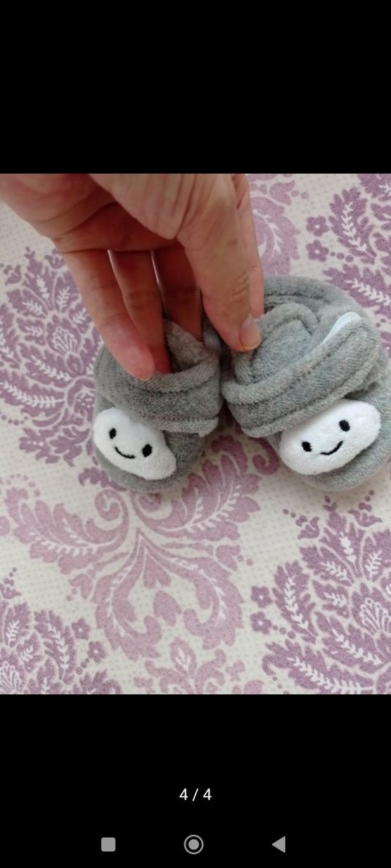 Gri Nakışlı Kız Çocuk Polar Ev Terliği - Görsel 4