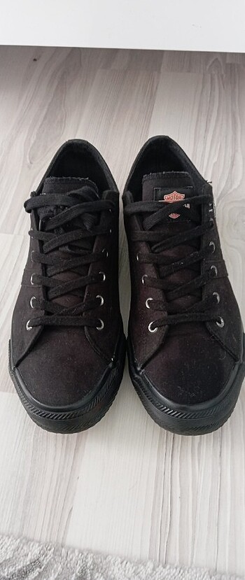 Converse ayakkabı
