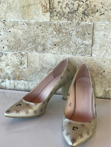 38 Beden altın Renk Pierre cardin