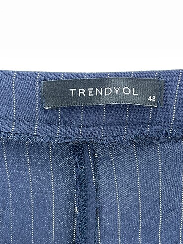 44 Beden lacivert Renk Trendyol & Milla Düz Kesim %70 İndirimli.