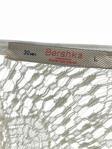 l Beden çeşitli Renk Bershka Kısa Tulum %70 İndirimli.