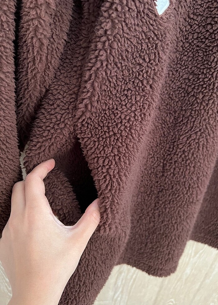 Bershka tüylü ceket - Görsel 3