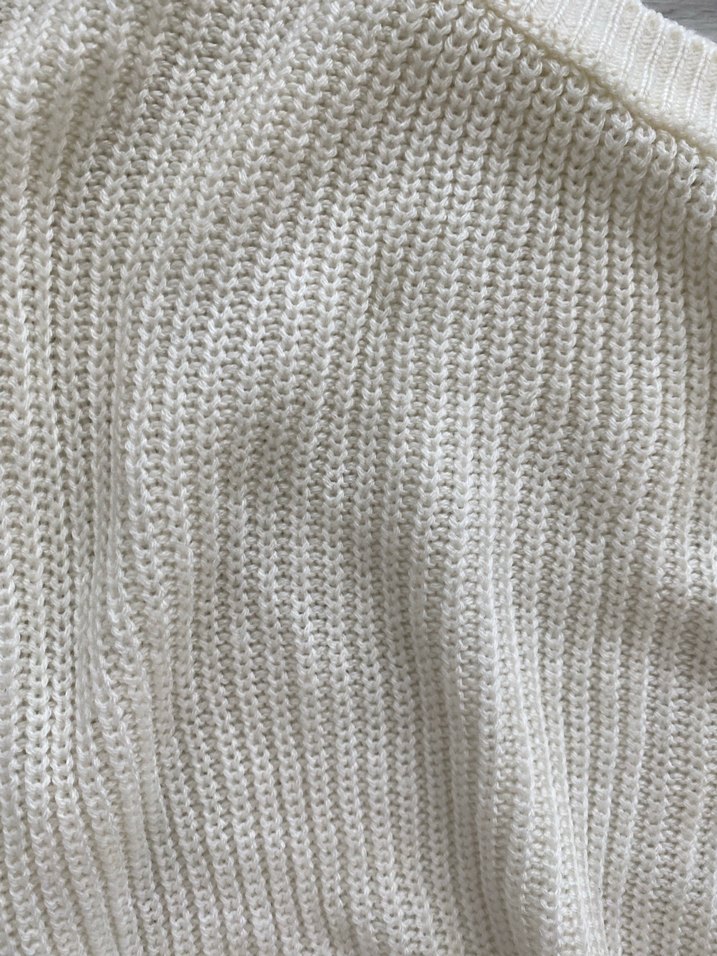 Kadın Beyaz Örgü Boğazlı Salaş Kazak - Görsel 3