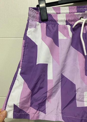 Mor Batik Desenli Kısa Erkek Mayo - Görsel 2