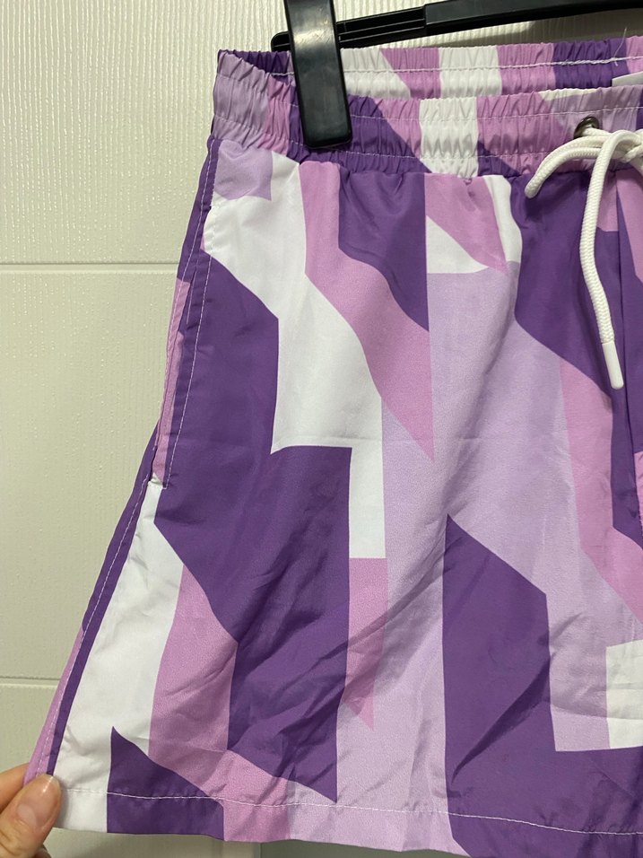 Mor Batik Desenli Kısa Erkek Mayo - Görsel 2