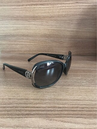 Siyah Annabella marka güneş gözlüğü