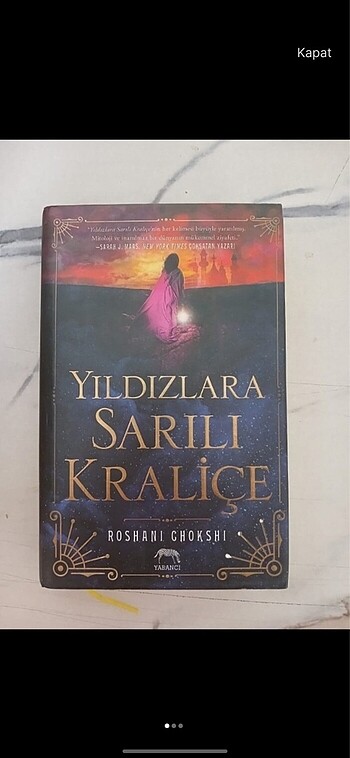Yıldızlara sarılı kraliçe