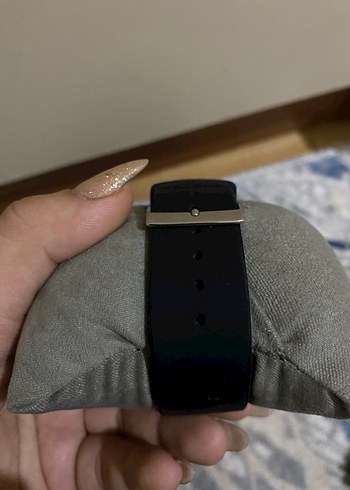 Beden Siyah Erkek Kol Saati orjinal guess