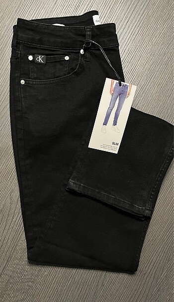 CALVİN KLEİN JEANS