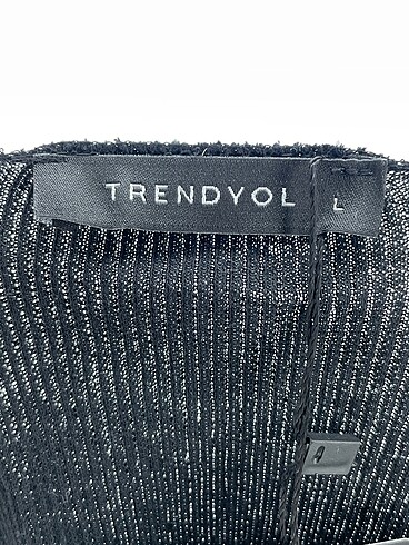 l Beden siyah Renk Trendyol & Milla Bluz %70 İndirimli.