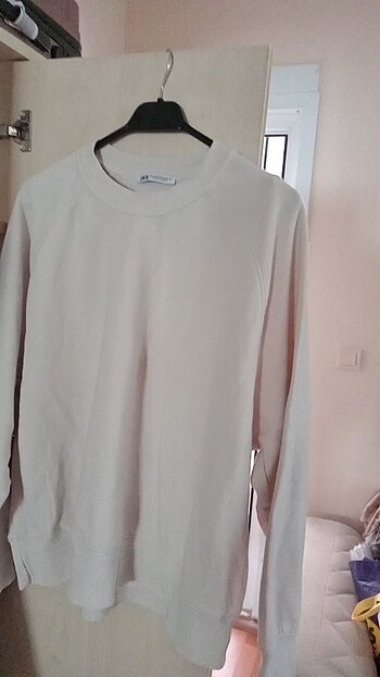Zara Kalın sweatshirt