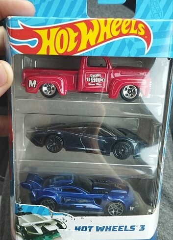 Hot Wheels Üçlü Set 