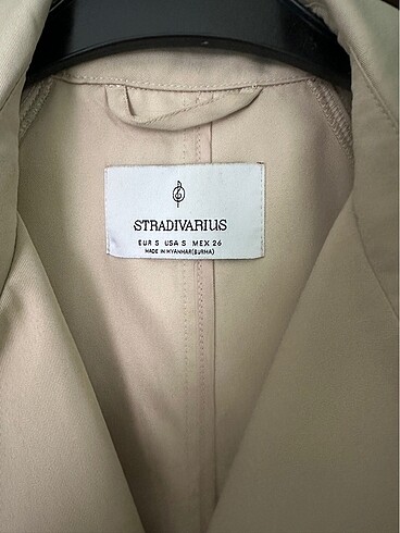 xs Beden ten rengi Renk Stradivarius xs bej uzun trençkot kuşaklı