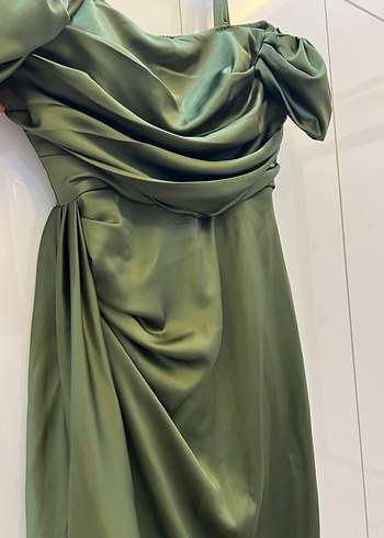 Parlak Haki Drapeli Uzun Abiye Elbise - Görsel 3