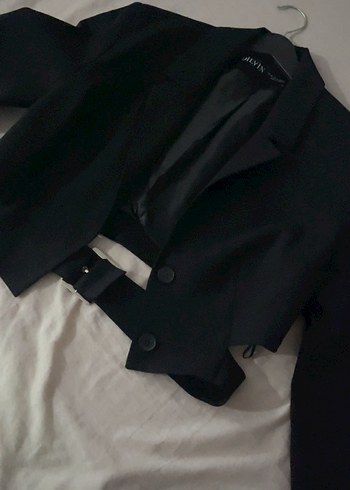Dilvin Siyah Kisa Blazer Ceket